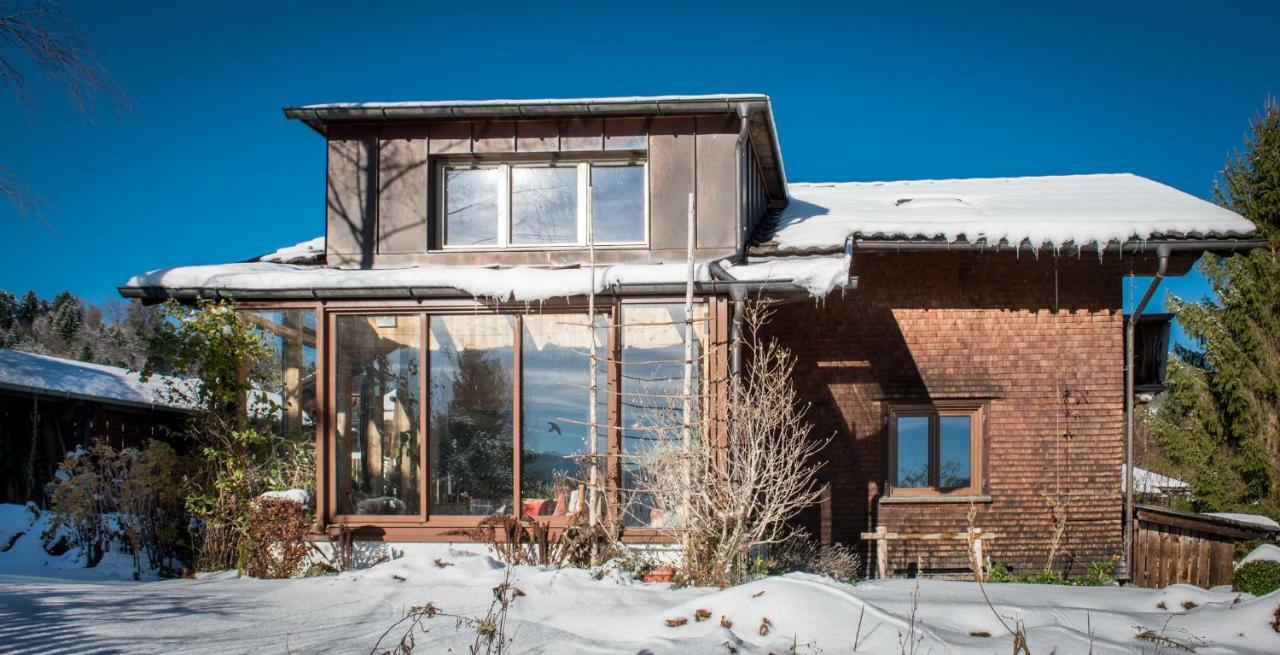 Ferienhaus Bergblick シュヴァルツェンベルク・イム・ブレゲンツァーヴァルト エクステリア 写真
